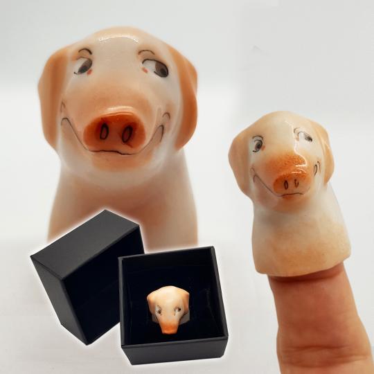 Thimble  Pig Porcelain