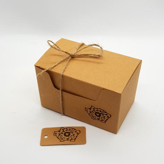 Gift box with Pig Cardboard brown Heart Size L