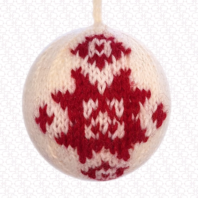 Gestrickte Weihnachtsbaumkugel Stern weiss-rot Handarbeit Wolle/Styropor 8cm