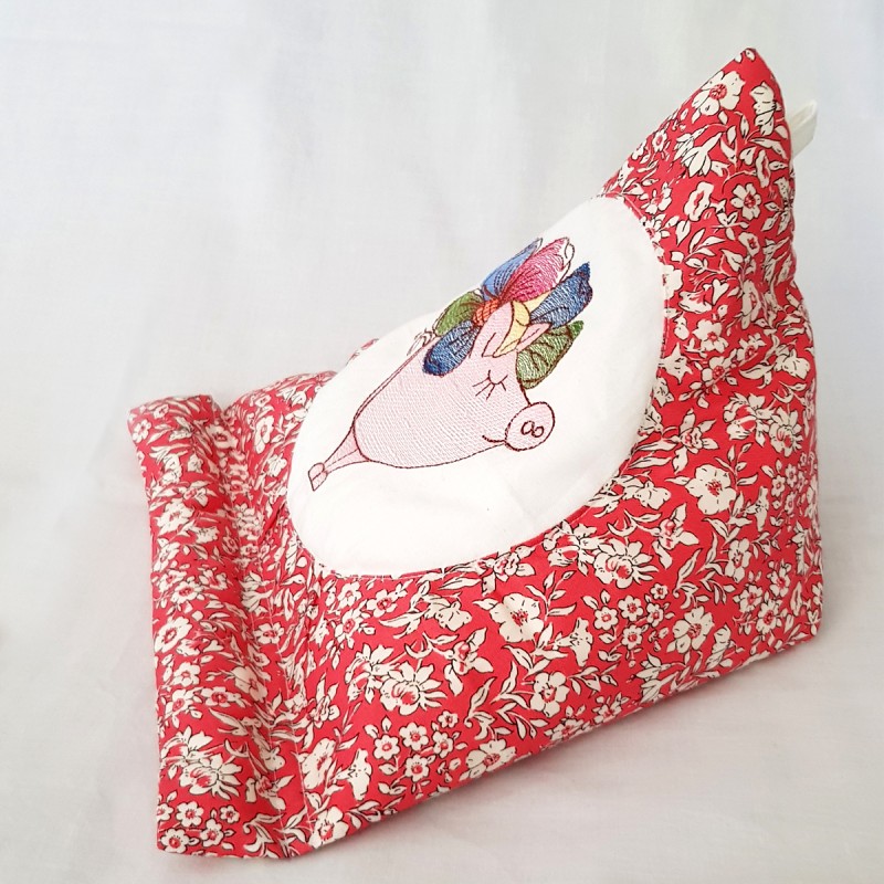 Bookend reading cushion Flower-Pig No.5 small red embroidered PadPillow Smartphone Pillow Tablet Pillow
